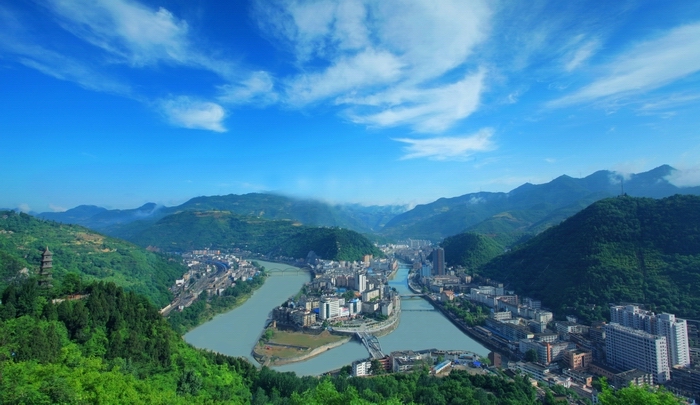 略阳全景-调(1).jpg