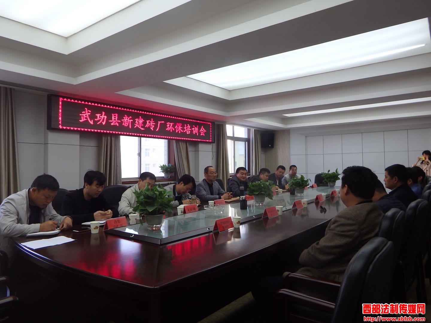 微信图片_20180418092143.jpg