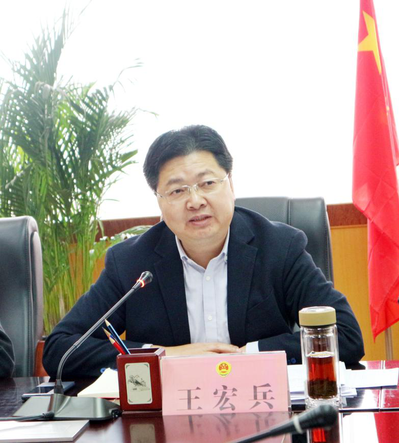 咸阳市委政法委书记王宏兵深入市检察院调研检察工作