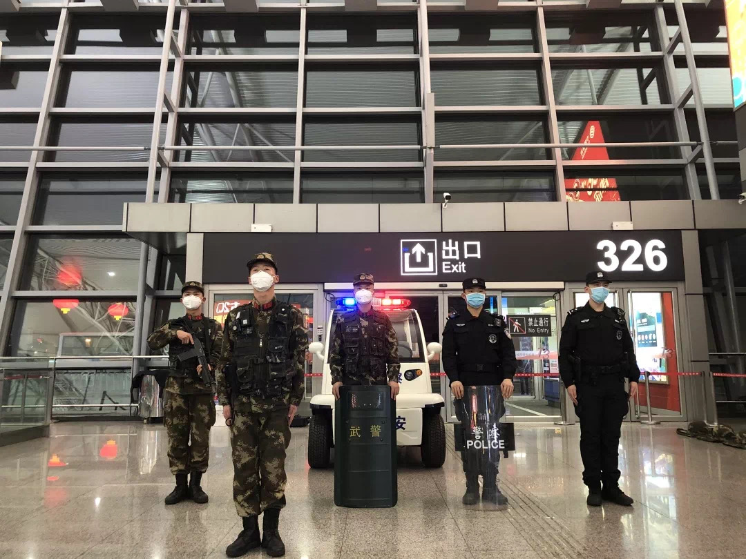 机场公安特警全员返岗战疫情