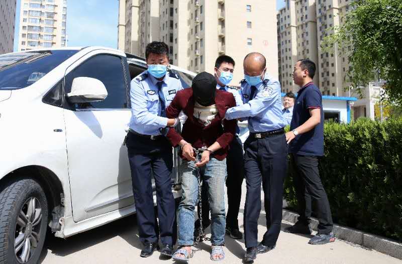 十二年锲而不舍千里骁勇缉真凶米脂县公安局侦破12年命案积案工作纪实