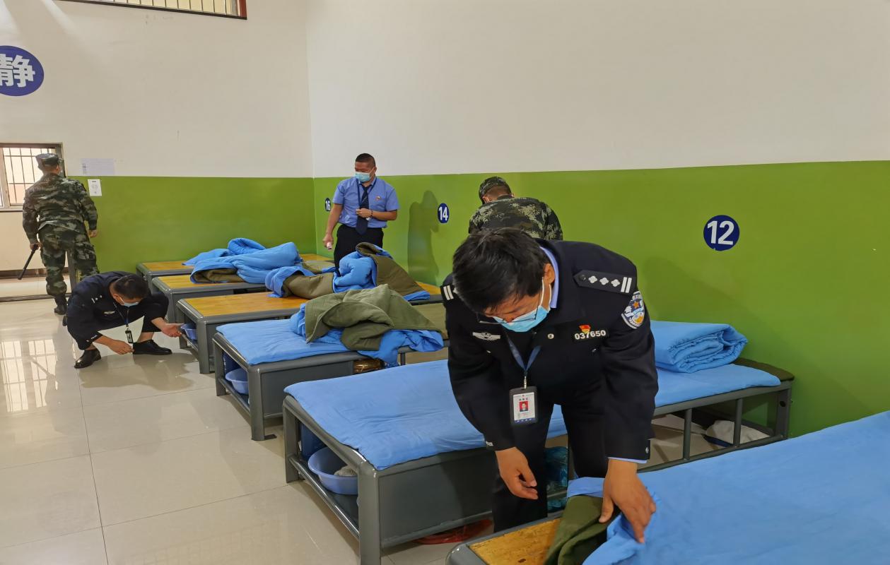 米脂县看守所开展节前安全大检查活动