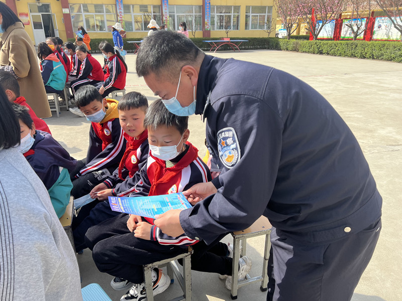 cebe2604a40afdb61f7d7e41a401f8b_副本.jpg