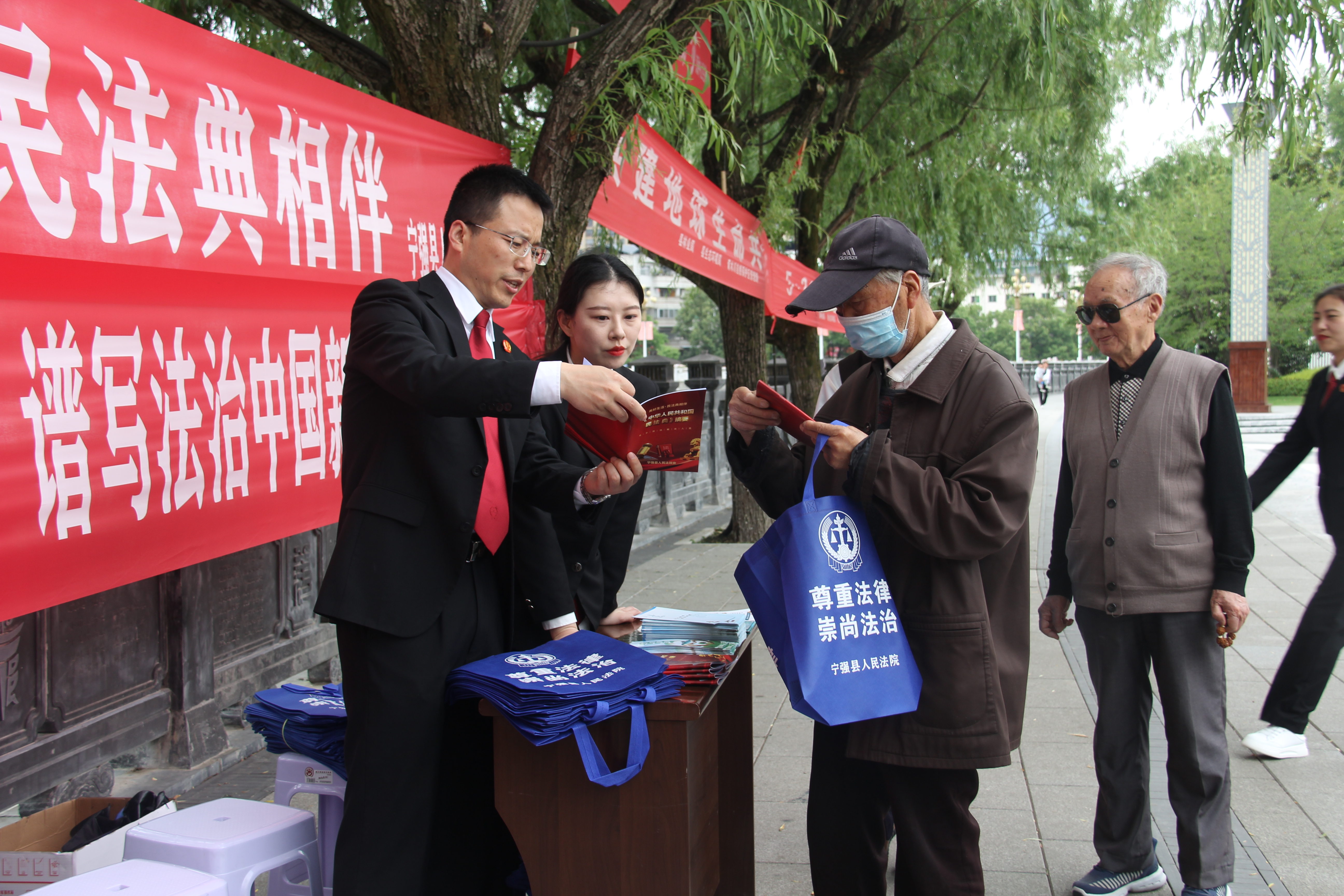 微信图片_20220526155617.jpg