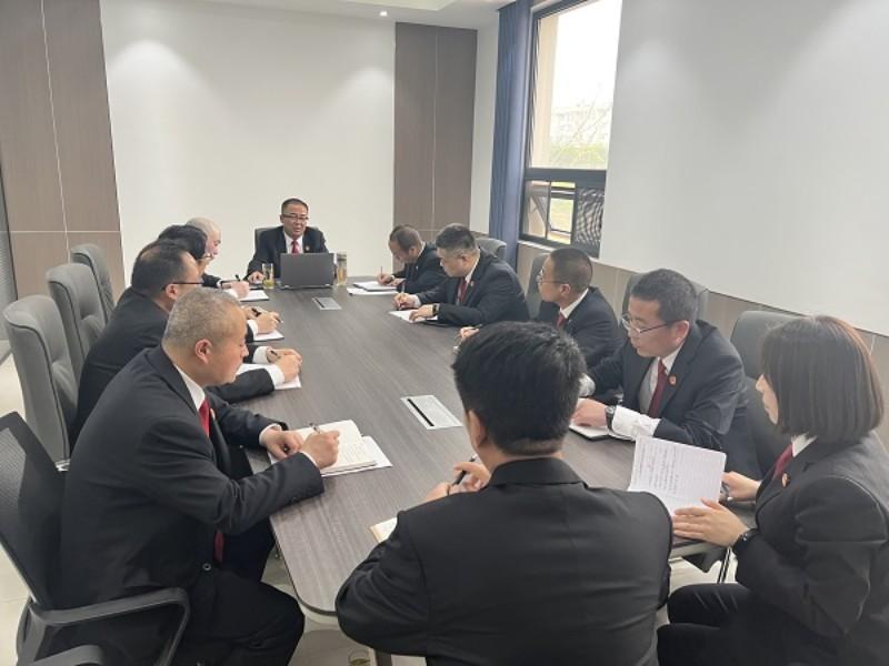4.25开会到基层 践行“枫桥经验”第一课1.jpg