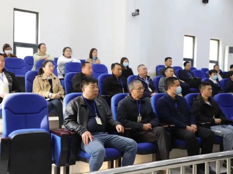 潼关法院公开审理非法买卖危险物质罪案件5.jpg