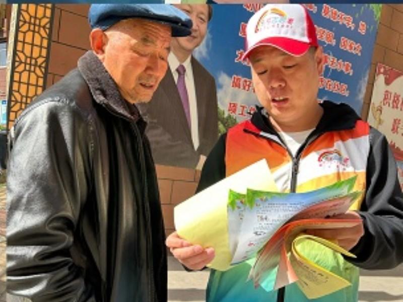 普法宣传“零距离” 传递法治“好声音”2.jpg