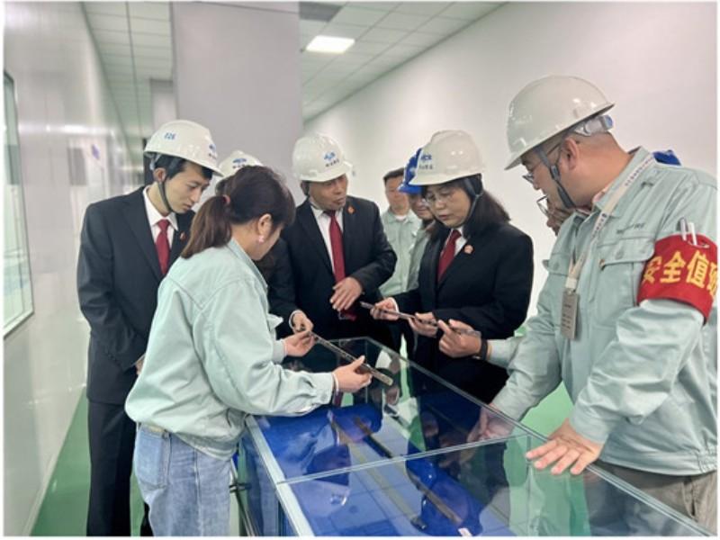 富平法院优化法治化营商环境2.jpg